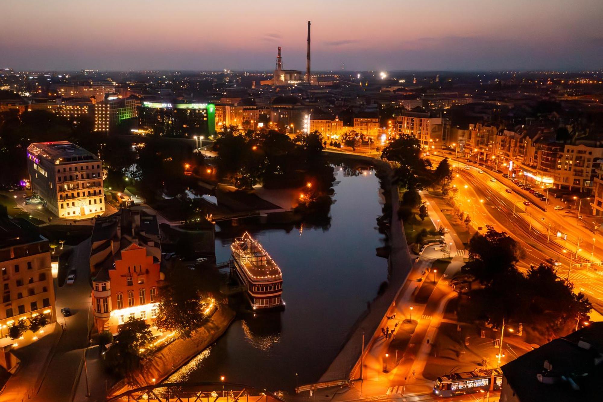 Great Polonia Wroclaw Tumski Exterior photo